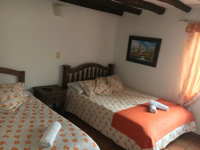 Standard Triple room