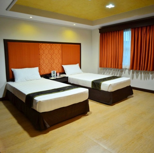 Standard Twin room
