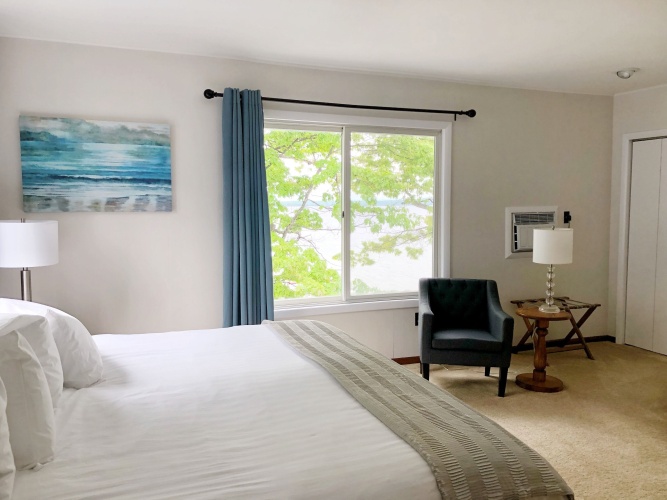 Comfort room