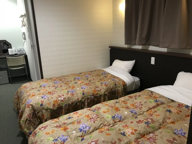 Western-Style Twin room