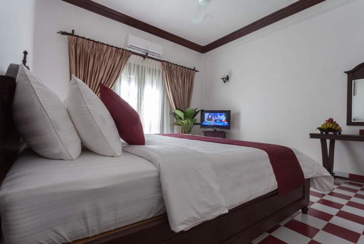 1 Bedroom Suite with balcony and with view