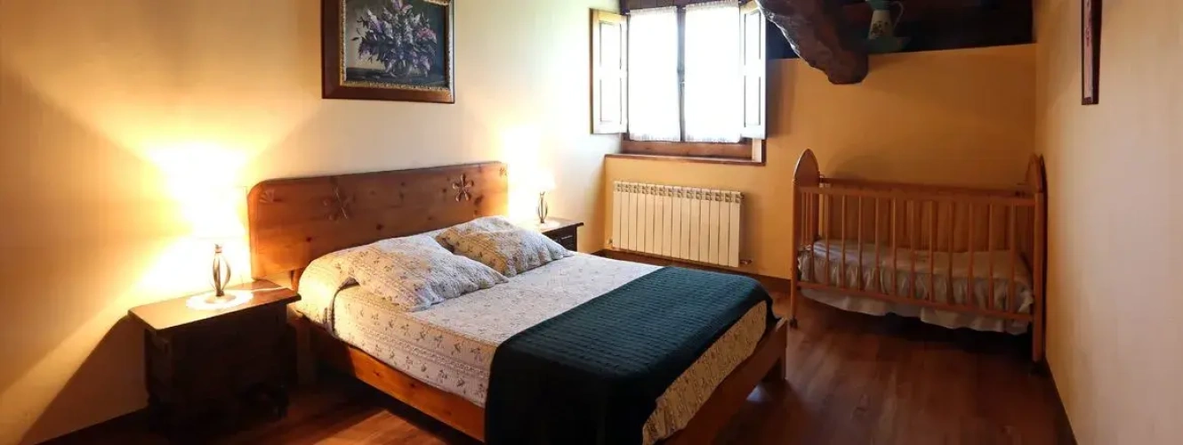 4 Bedrooms Cottage