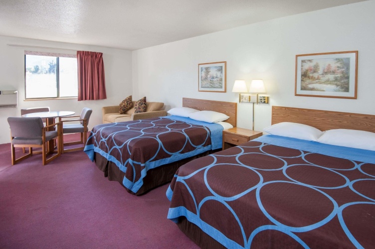 Quadruple Suite