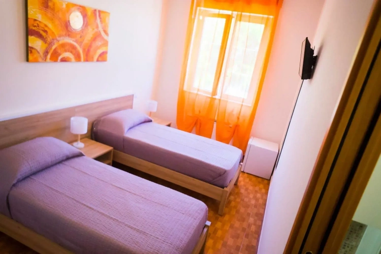 Economy Double room with balcony and with garden view
