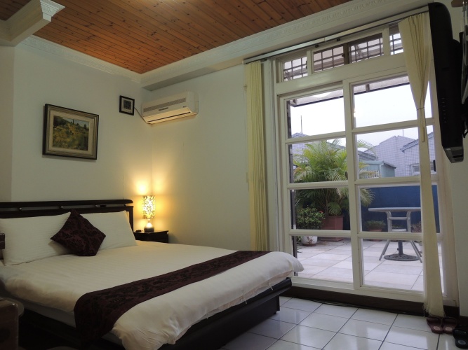Standard Double room with balcony