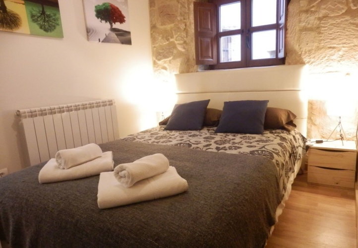 2 Bedrooms Comfort Apartment with city view