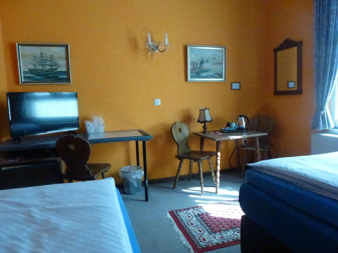 Standard Twin room