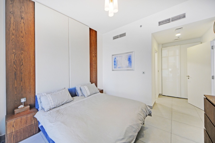 1 Bedroom Apartment beachfront
