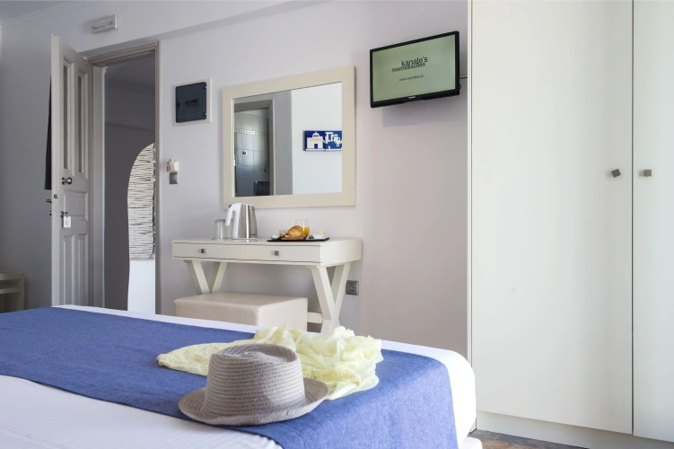 Classic Double room with balcony and with land view