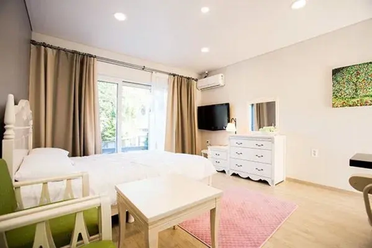 Double Studio