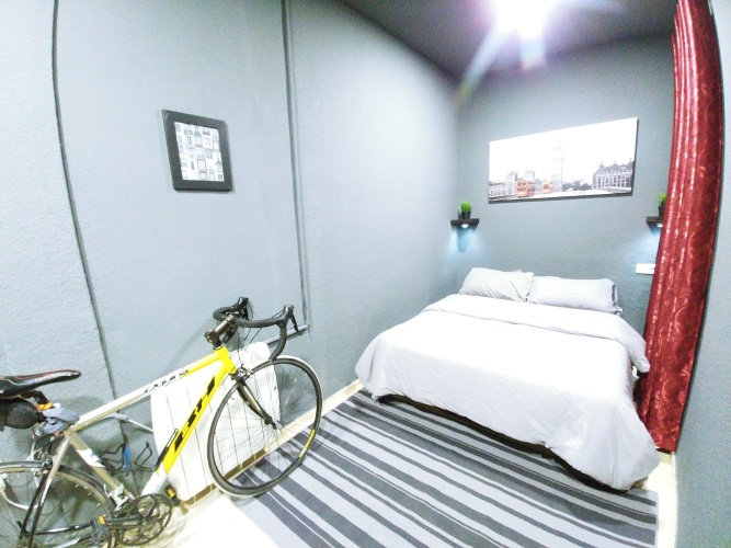 1 Bedroom Apartment