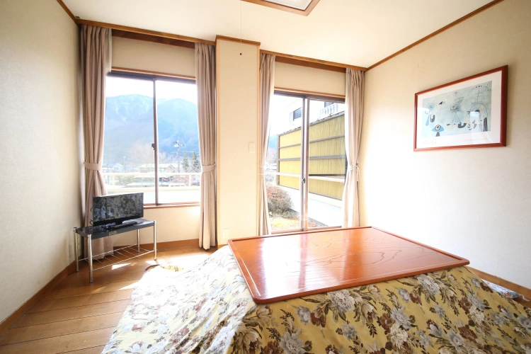 Suite with lake view