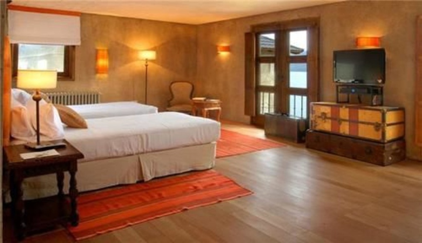Standard Triple room with balcony and with view