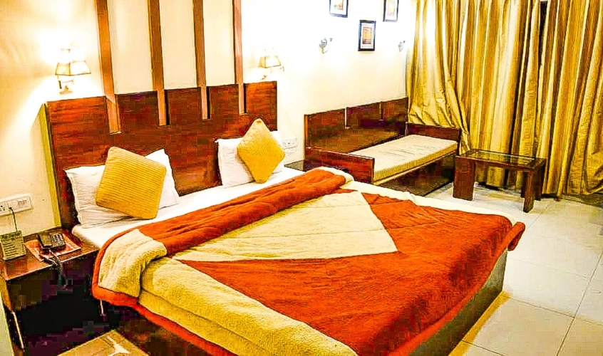 Premium Double room with city view