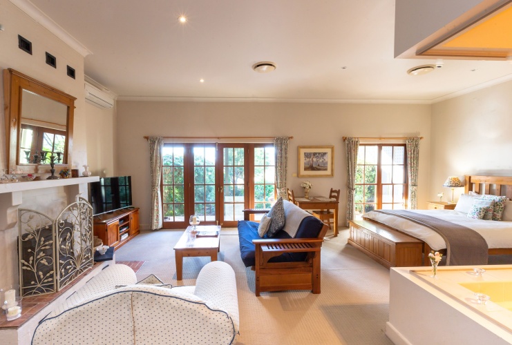 1 Bedroom Luxury Suite