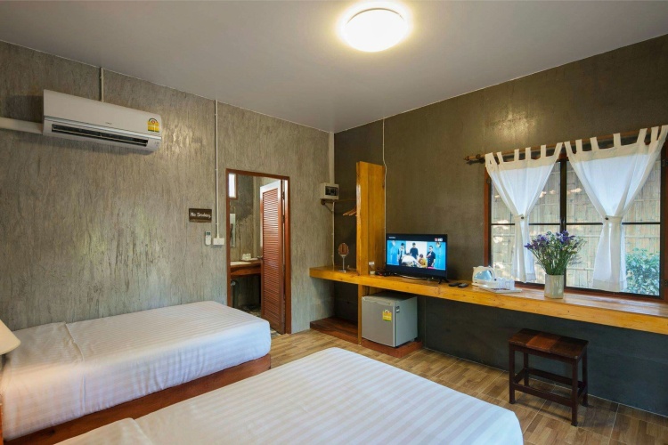 1 Bedroom Standard Bungalow