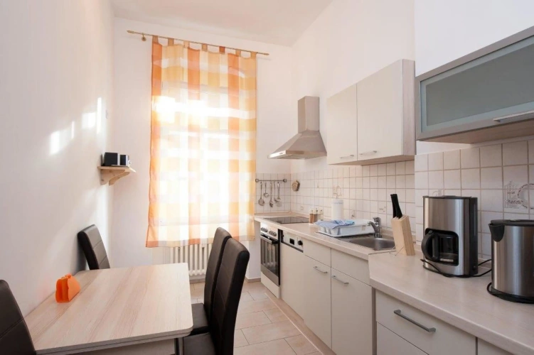 Single Apartment