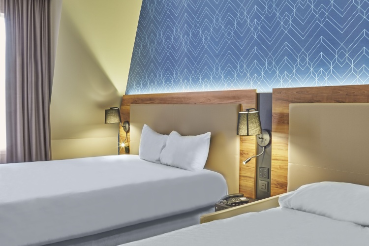 Premium Triple room