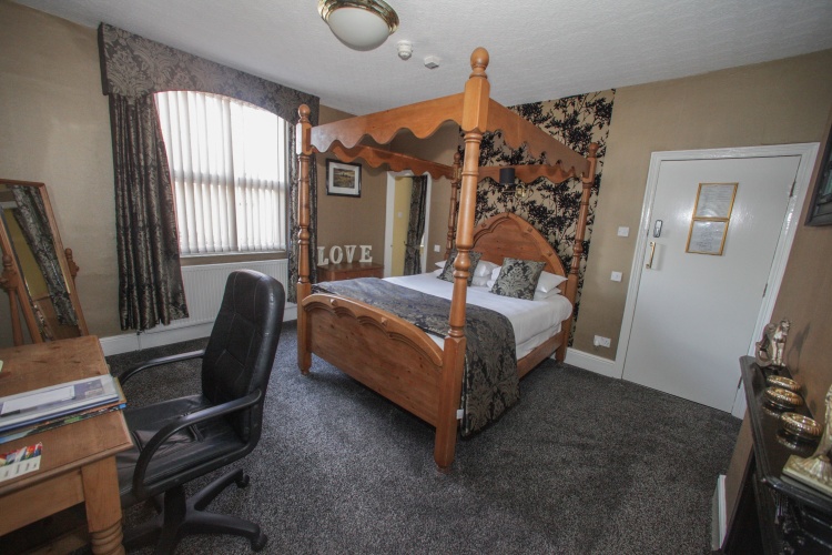 Luxury Double Suite