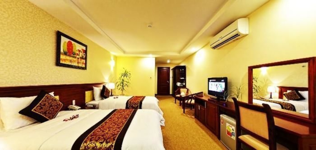 Superior room with city view