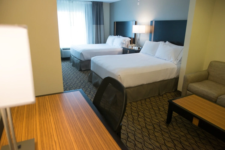 Quadruple Suite