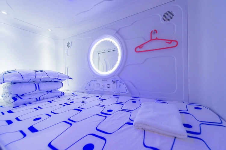 Bed in Dorm (male dorm)