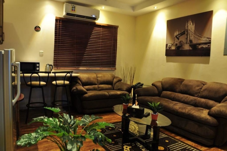 1 Bedroom Deluxe Apartment