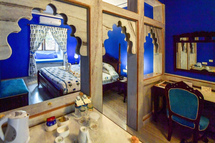 Premier room