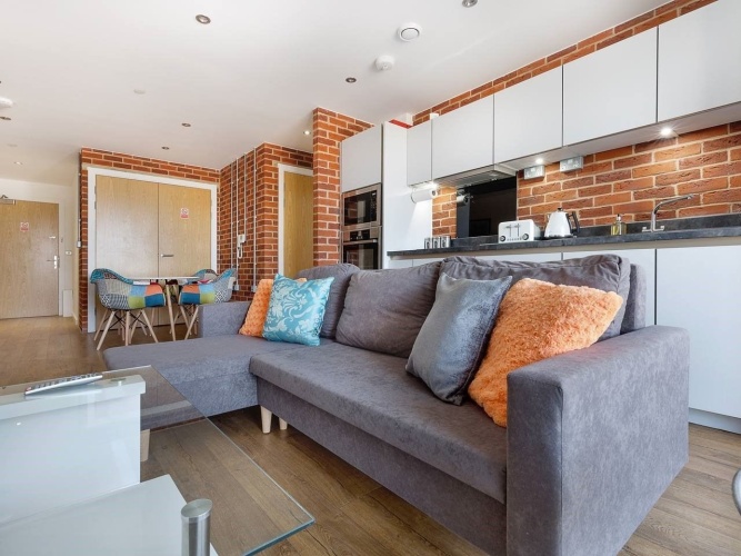 2 Bedrooms Premium Apartment