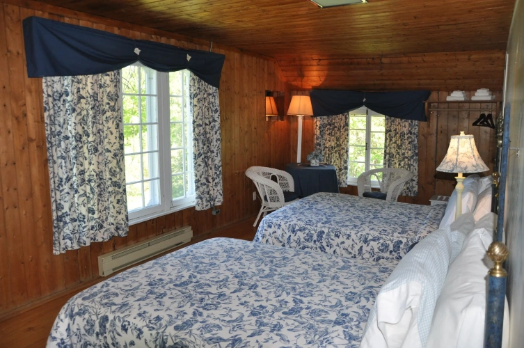 Classic Quadruple room with sea view