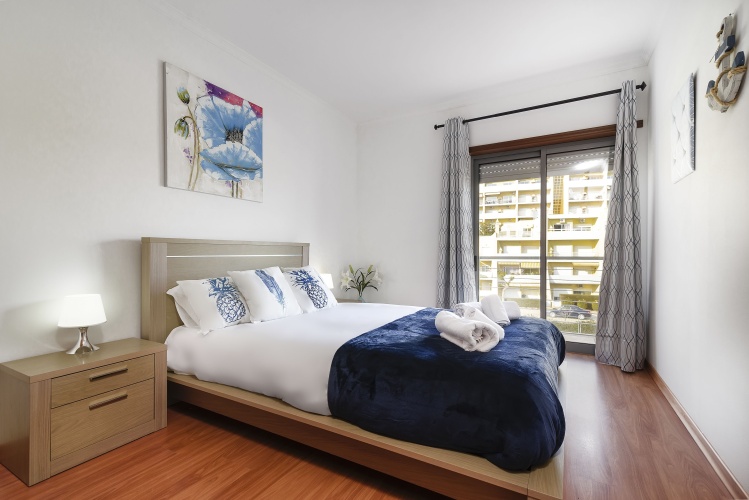 2 Bedrooms Apartment with balcony