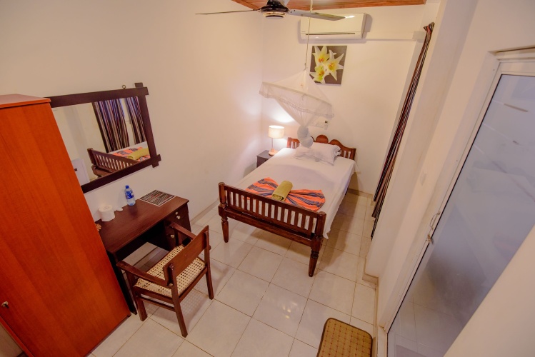Deluxe Single room