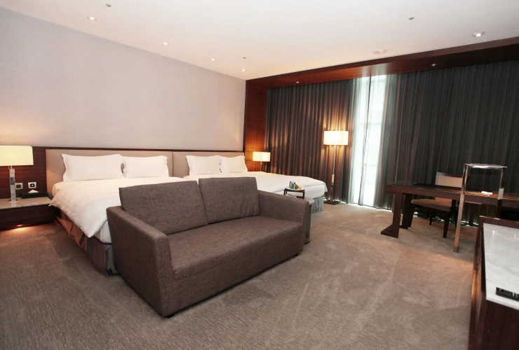 Deluxe Quadruple room