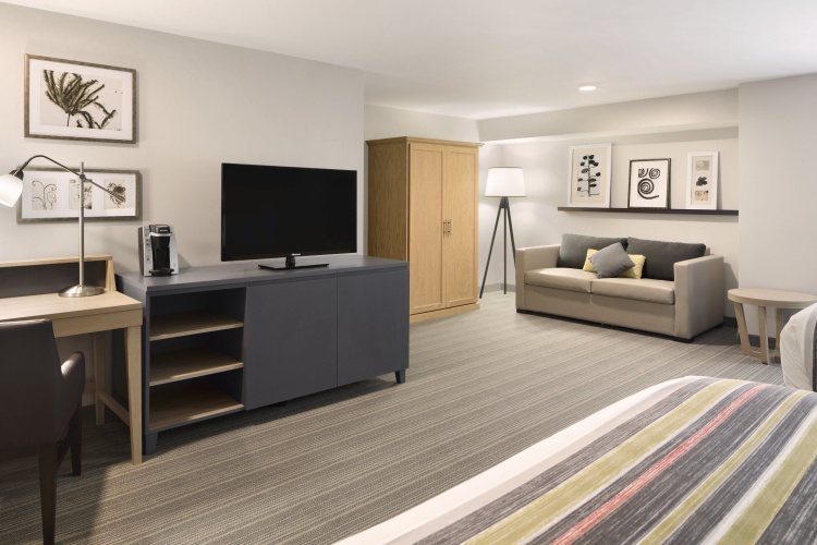 Double Suite