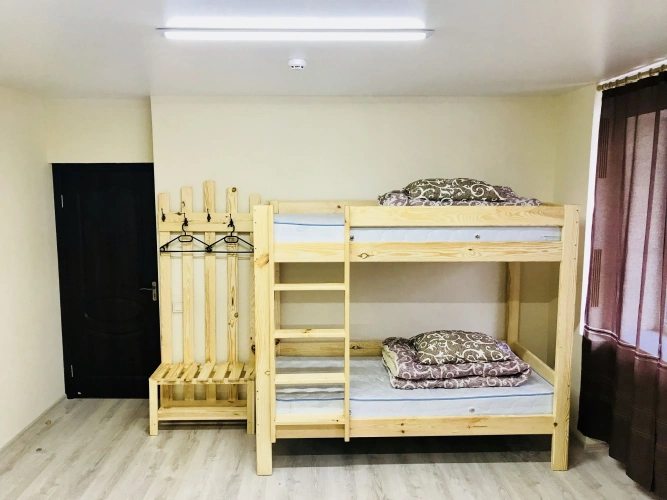 Standard Sextuple room with balcony