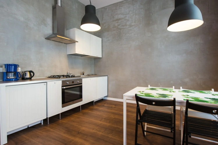 1 Bedroom Apartment
