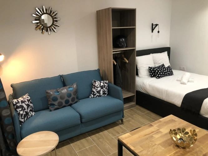 Deluxe Double Apartment