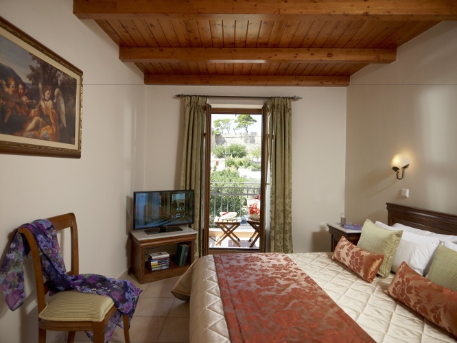 1 Bedroom Double Suite