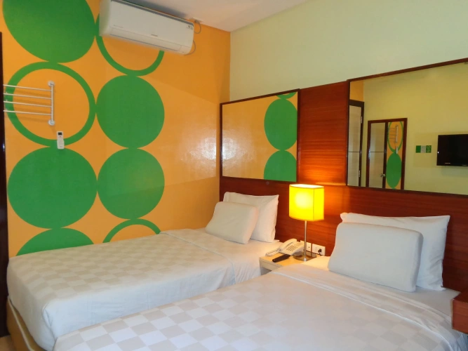 Standard Twin room