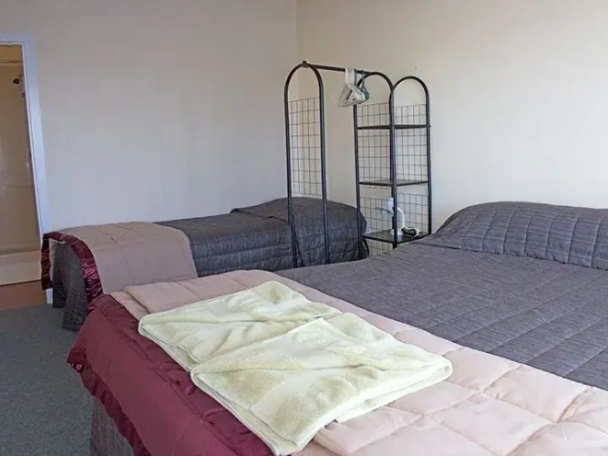 1 Bedroom Standard Suite