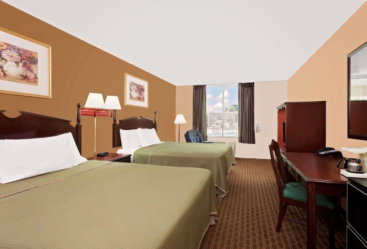 Standard Quadruple room