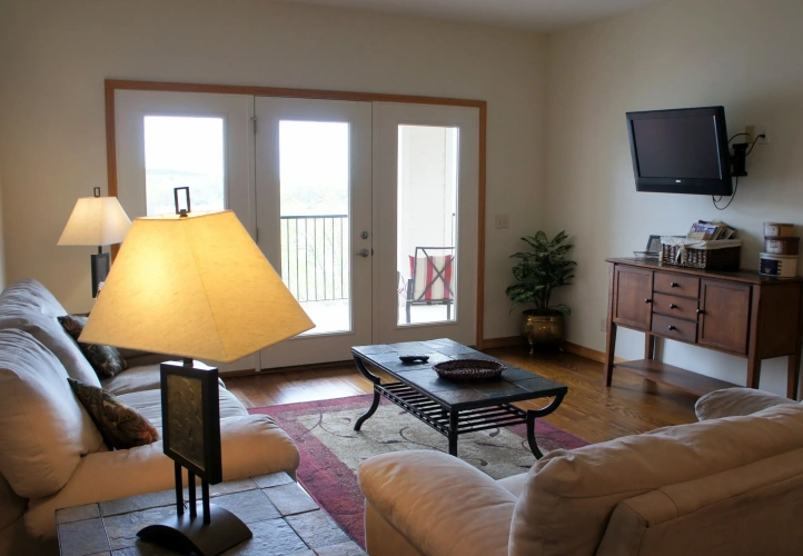 3 Bedrooms Luxury room with lake view