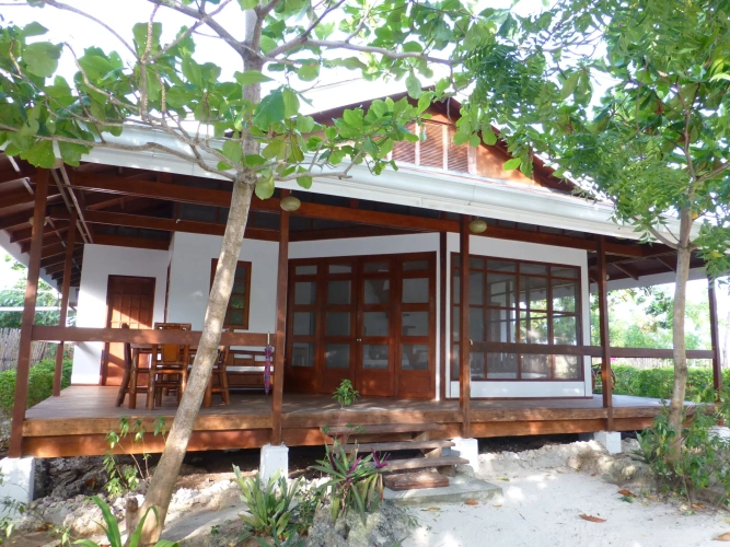 2 Bedrooms Villa