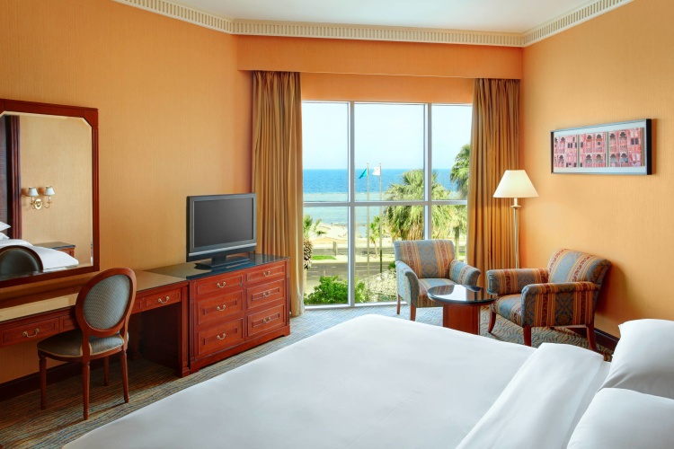 Club Twin room