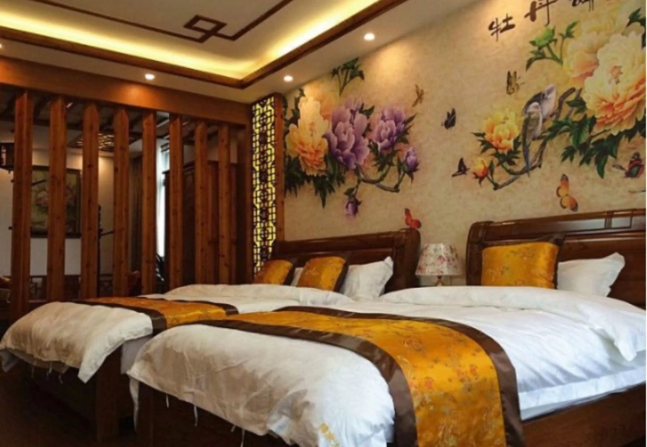 Deluxe Triple Suite