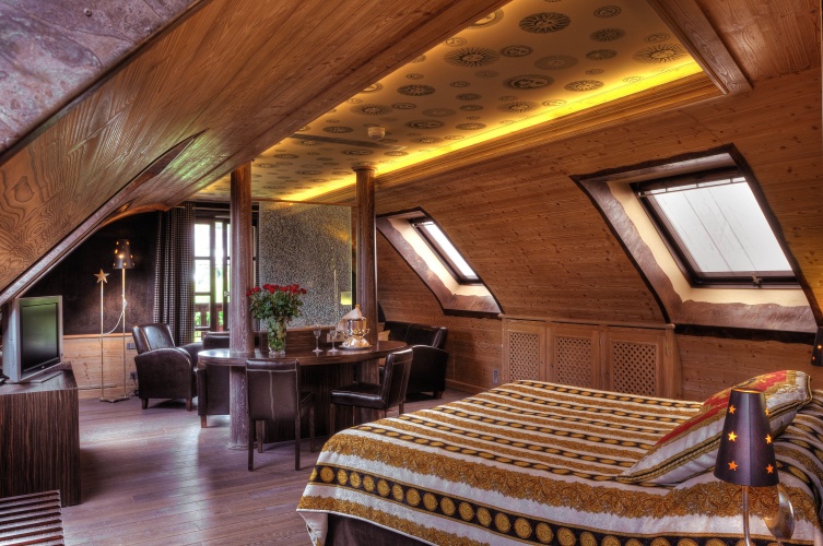 Suite with balcony and with view