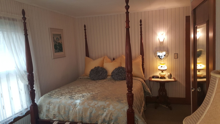 Deluxe Single room
