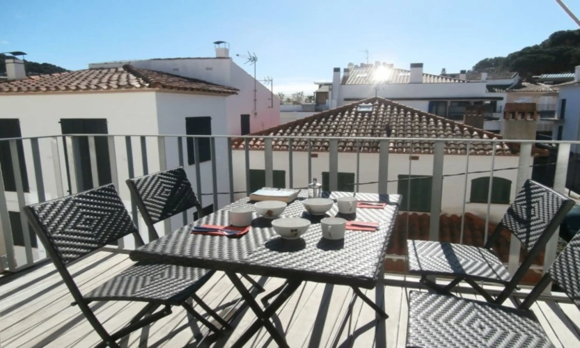 2 Bedrooms Family Apartment with balcony