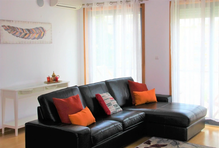 2 Bedrooms Apartment with balcony