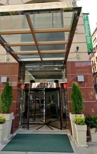 Holiday Inn Soho Over view